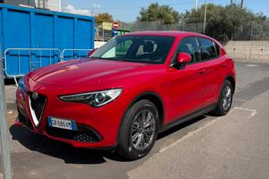 Alfa Romeo Stelvio 2.2 160 CV anno 2020