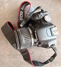 Canon EOS 500D completa di scatola