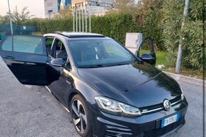 Golf R-Line virtual Cockpit 7.5