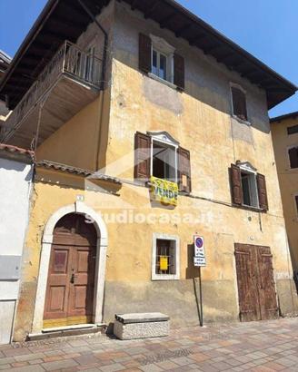 Appartamento di 123 m² con più di 5 locali a Avio