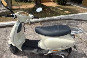 Vespa 125