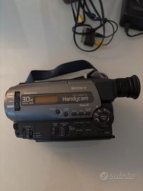 Sony Handycam CCD-TR620E Video8 Vintage – 30x Zoom