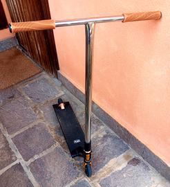 Monopattino professionale adulto