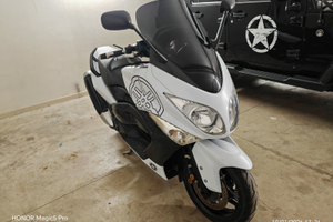 Tmax 500 abs 2010