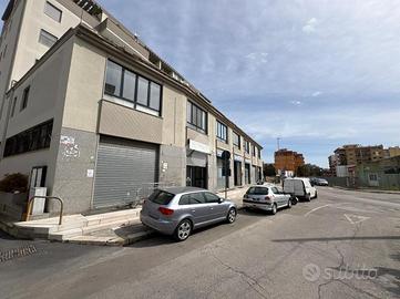 NEGOZIO A BRINDISI
