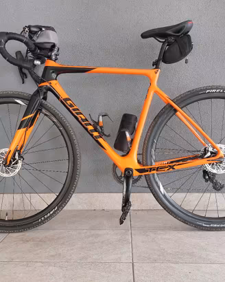 Giant TCX Advanced Pro 2