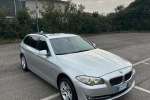 Bmw 520d 2011 full optional