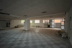 Locale commerciale a Sarno