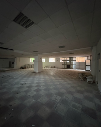 Locale commerciale a Sarno