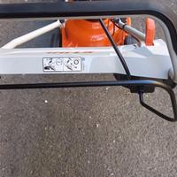 Taglia erba a batteria Sthil