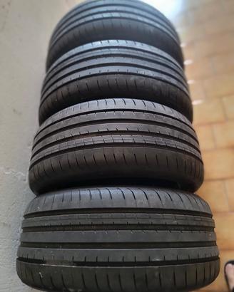 Pneumatici estivi Goodyear 