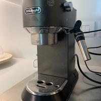 MACCHINA DA CAFFE' DELONGHI DEDICA STYLE