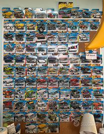 Lotto 200 hot wheels