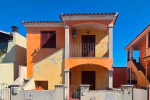 Appartamento di 65 m² con 3 locali a Posada