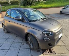 Fiat 500 elettrica 2021