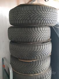 Treno gomme invernali misura 185/65 R15