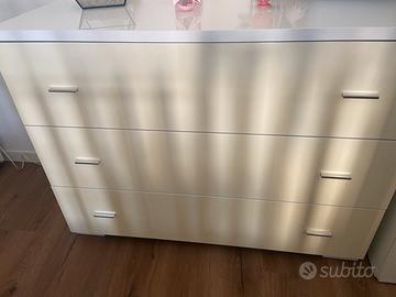 cassettiera e comodini