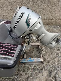 Motore honda 40 cavalli 4 tempi