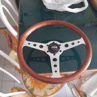 Volante Momo per Fiat 500 e 600 d'epoca