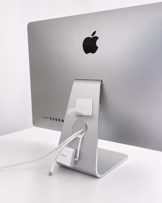 Apple iMac 27” Retina 5K – i7 4GHz – 32GB RAM – 1T