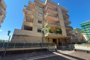 2 LOCALI A CASSINO