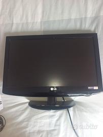 TV LG da 22 pollici 