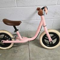 bicicletta senza pedali