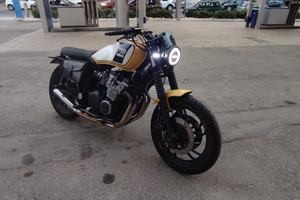 Xj750 seca caferacer scrambler brat custom