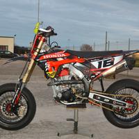 Honda CRF 450 supermotard 