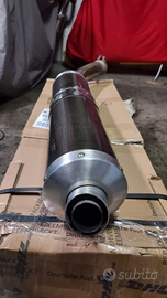 Yamaha r1 - kawasaki z750