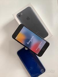 Iphone 7 32 giga nero e cover