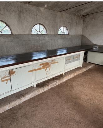 TAVOLO DA LAVORO IN LEGNO