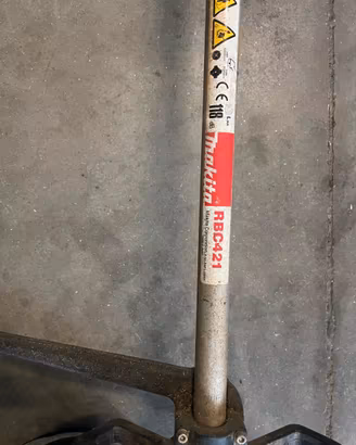 DECESPUGLIATORE MAKITA