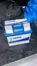 Batteria per auto Varta 44 Ampere