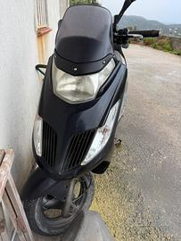 Kymco dink 200i