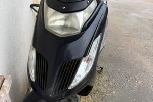 Kymco dink 200i