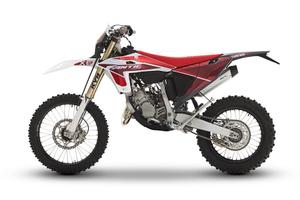 Fantic Motor XE 125 2T Omologata MY 25 PROMO