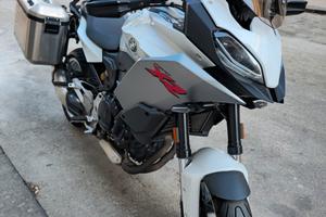 bmw F900XR