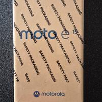 Cellulare MOTOROLA e15 NUOVO