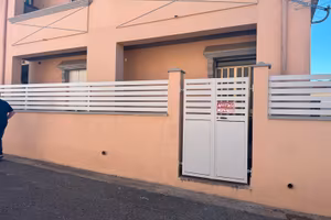 Appartamento arredato con terrazzo privato