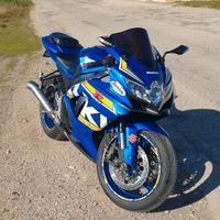 Suzuki GSX R 750 - 2011