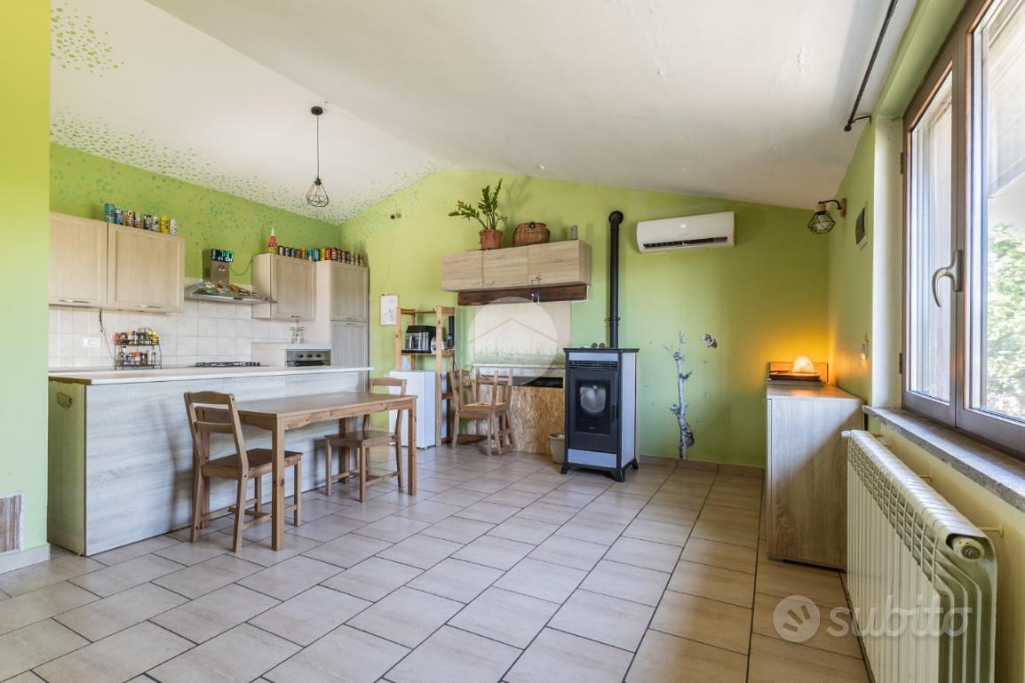 RUSTICO A NEPI - Vista 4