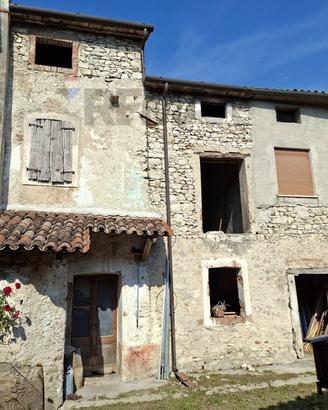 Casa Semindipendente - Cison di Valmarino