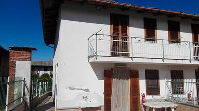 Casa Immersa nel verde