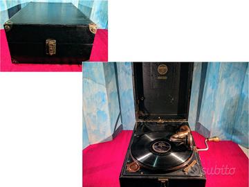 GRAMMOFONO ORIGINALE PORTATILE anni 20 a MANOVELLA