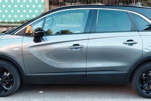 Auto Opel Grossland X