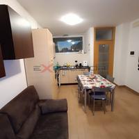 ADRIA - TRILOCALE ARREDATO IN CENTRO