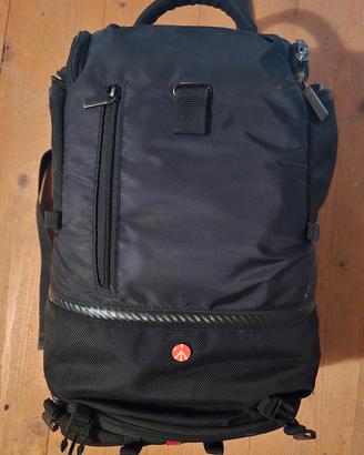 zaino fotografico manfrotto