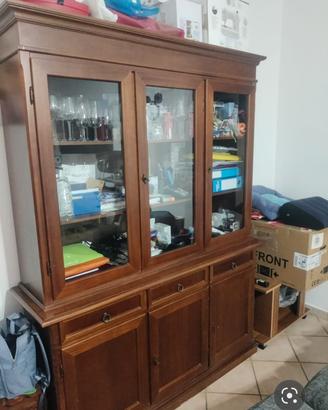 Credenza