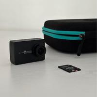 Xiaomi Yi 4k con kit gimbal portatile e scheda sd